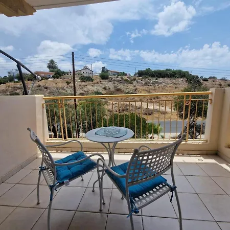 דירה Regina Gardens 1bedroom Chloraka פאפוס