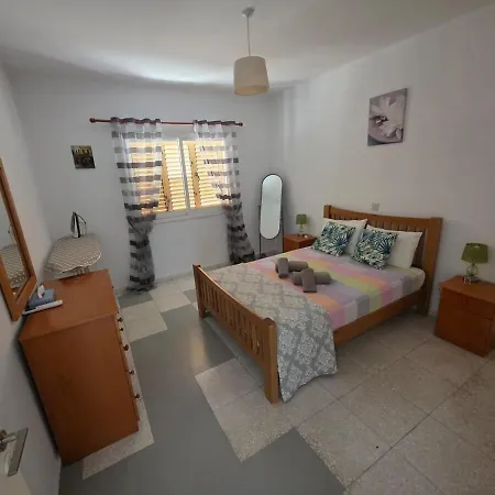 아파트 Regina Gardens 1bedroom Chloraka