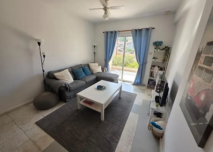 Regina Gardens 1bedroom Chloraka Апартаменты Пафос